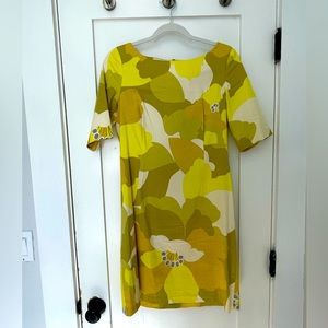 Vertigo Dress. Size Medium. Abstract Yellow Floral Pattern.